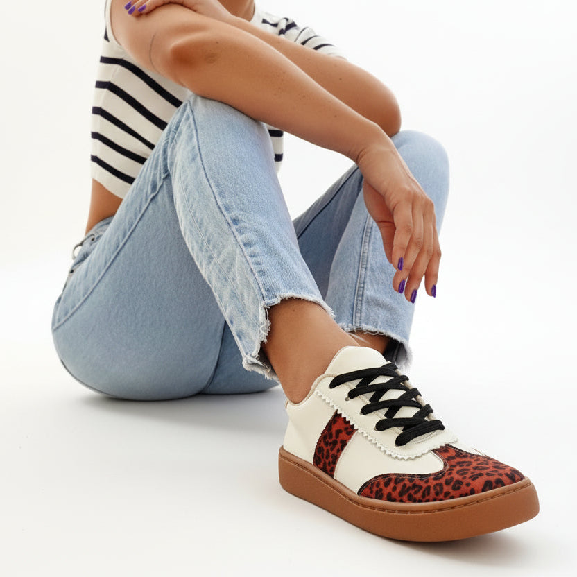 Off white sneakers with animal print on the upper part