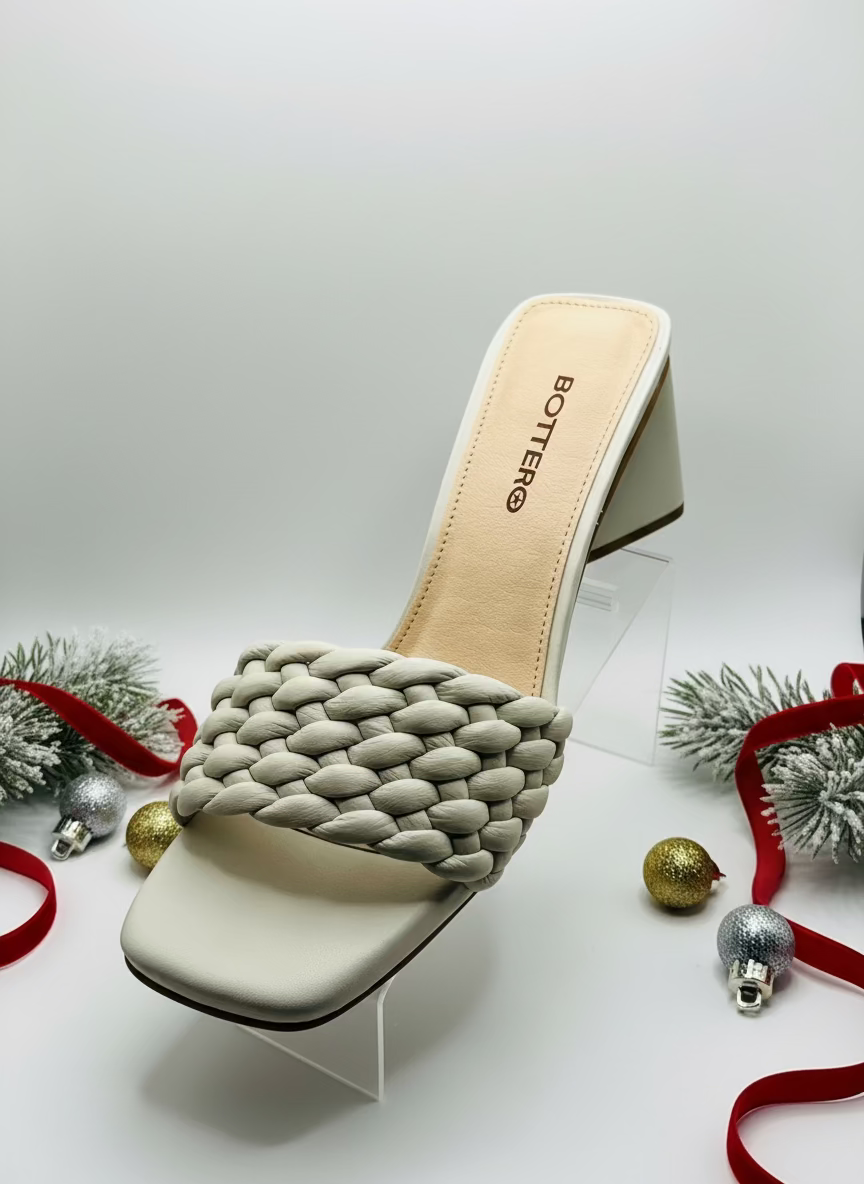 Mila Sandals- Off White