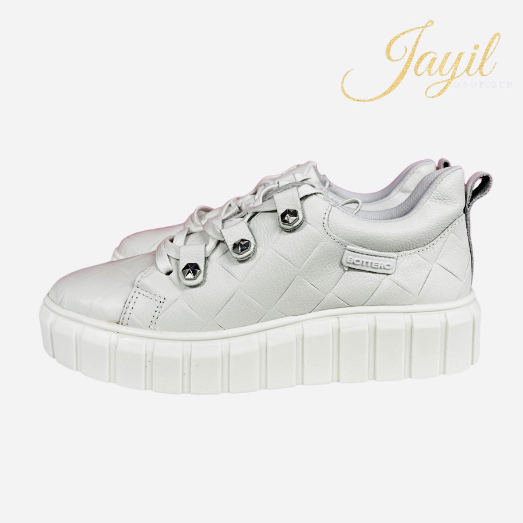 Sofia Sneakers- White