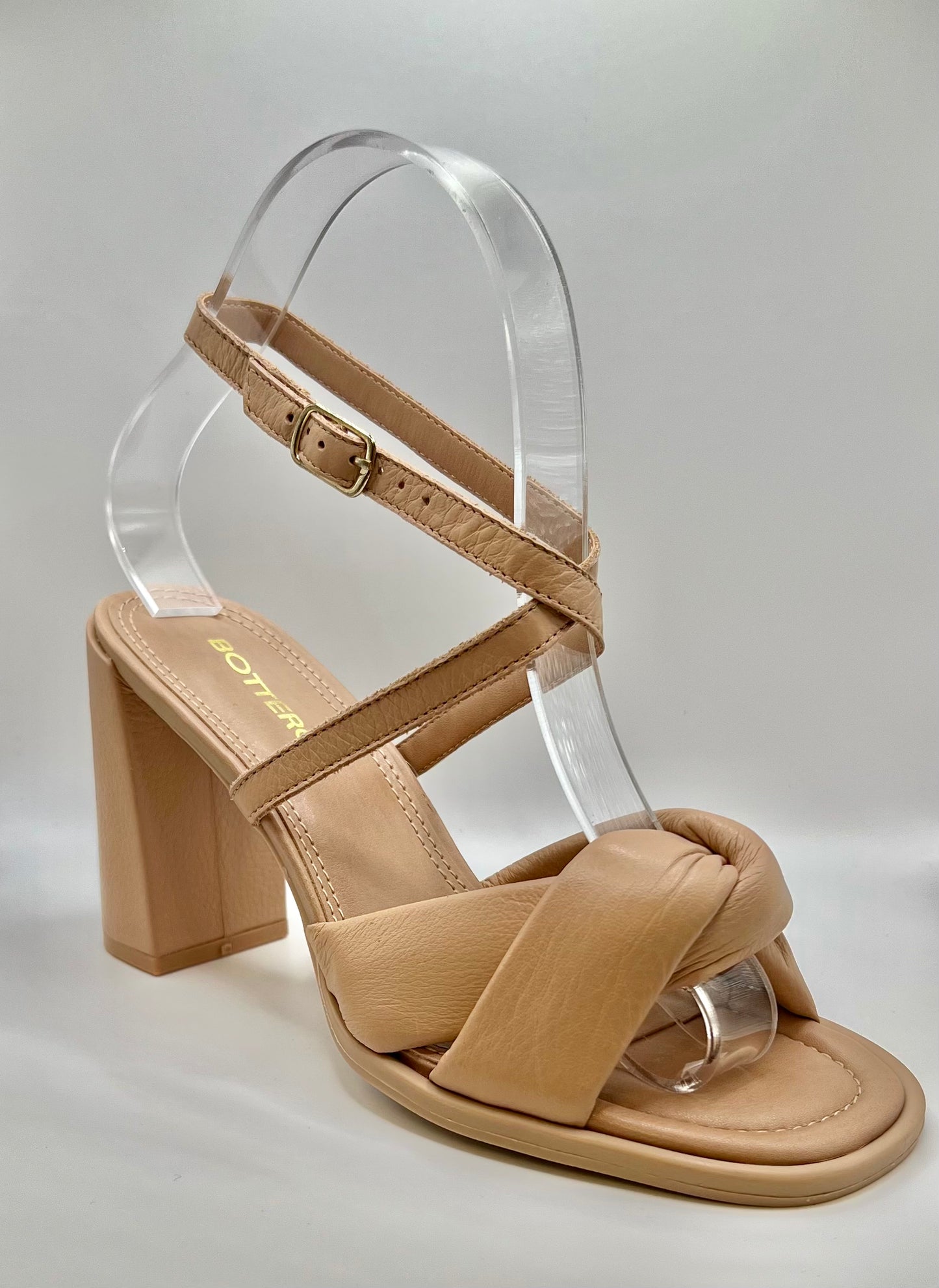 Karen Heels- Beige