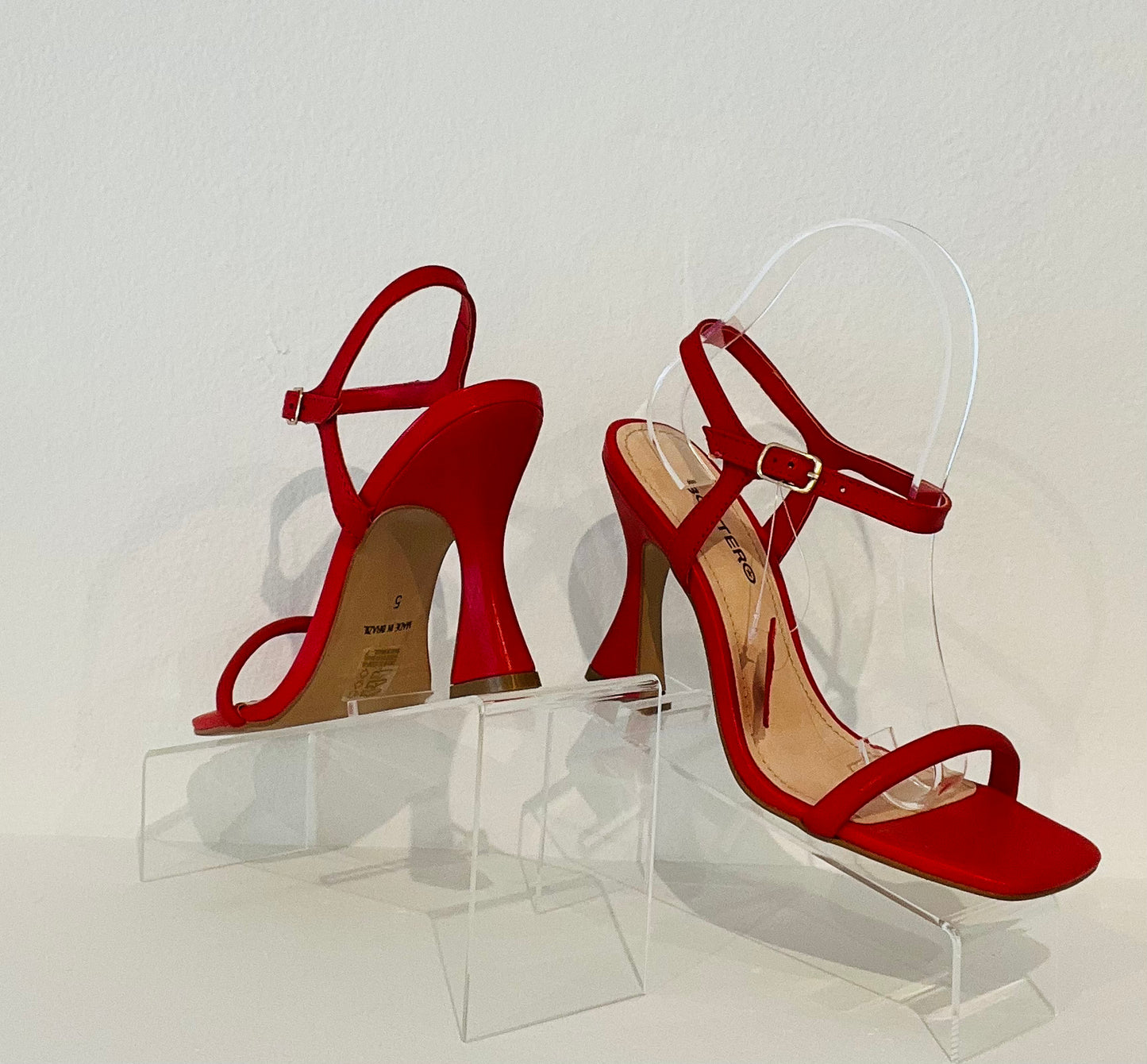 Lupita Heels - Red